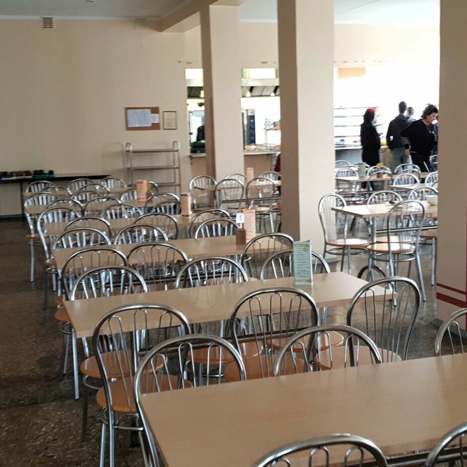 Tumes skolas ēdnīca